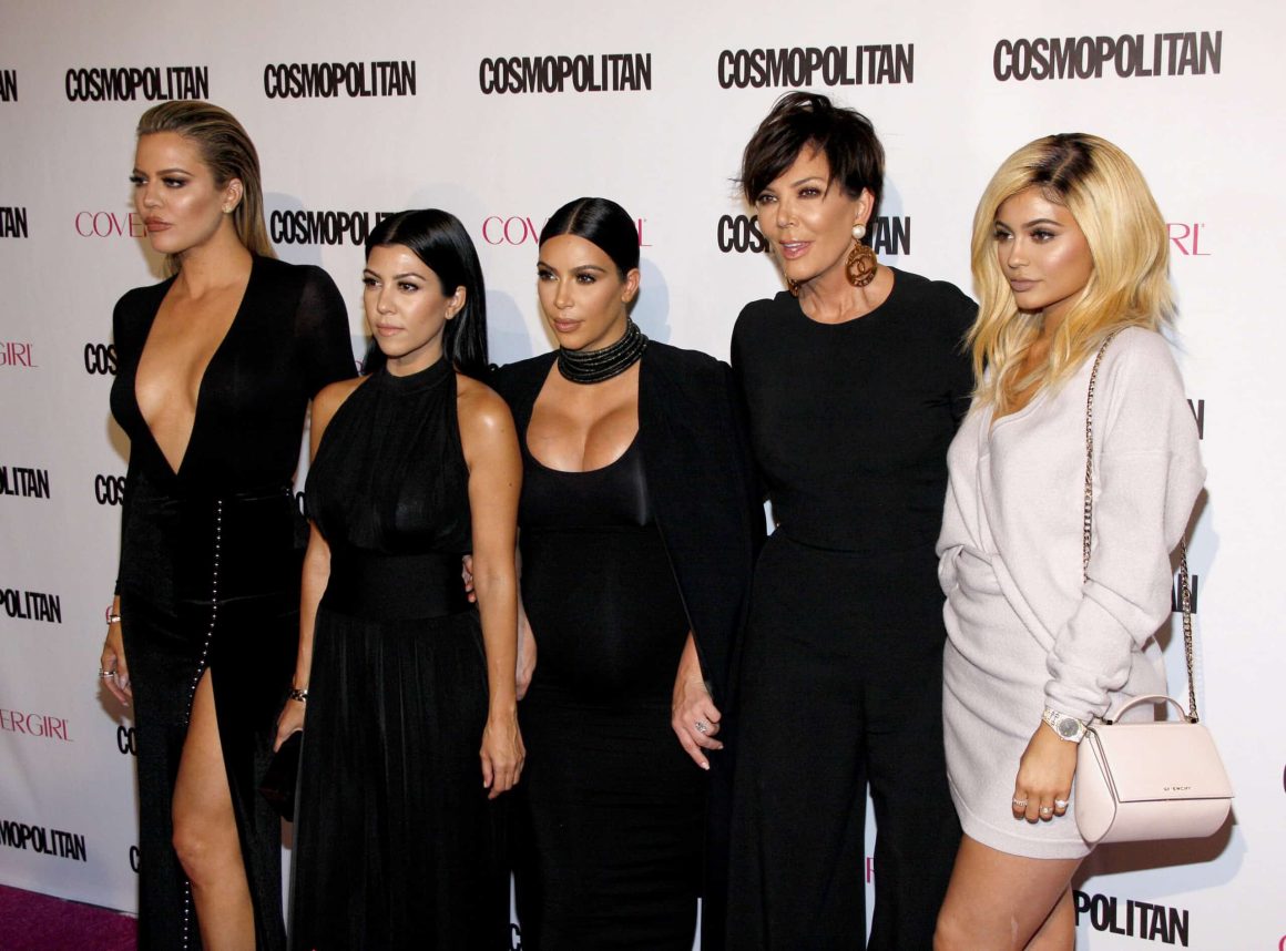 Khloe and Kim Kardashian
